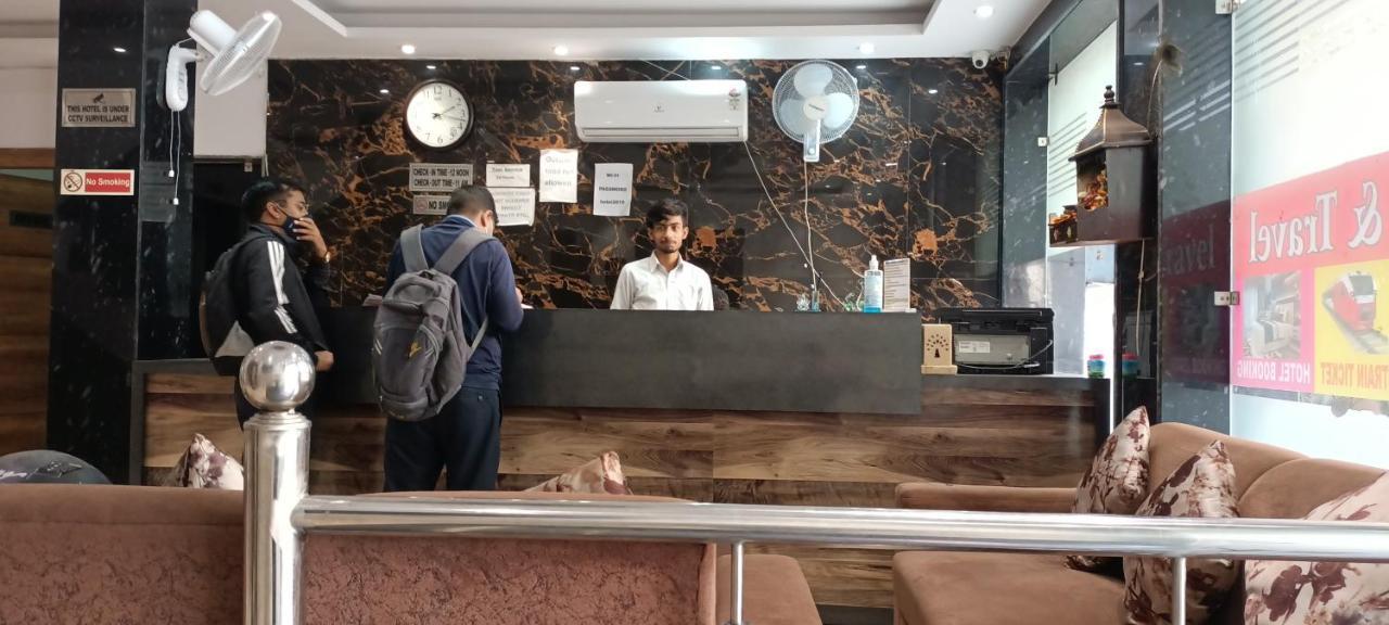 Hotel Ivy Plaza Luxury New Delhi Eksteriør bilde