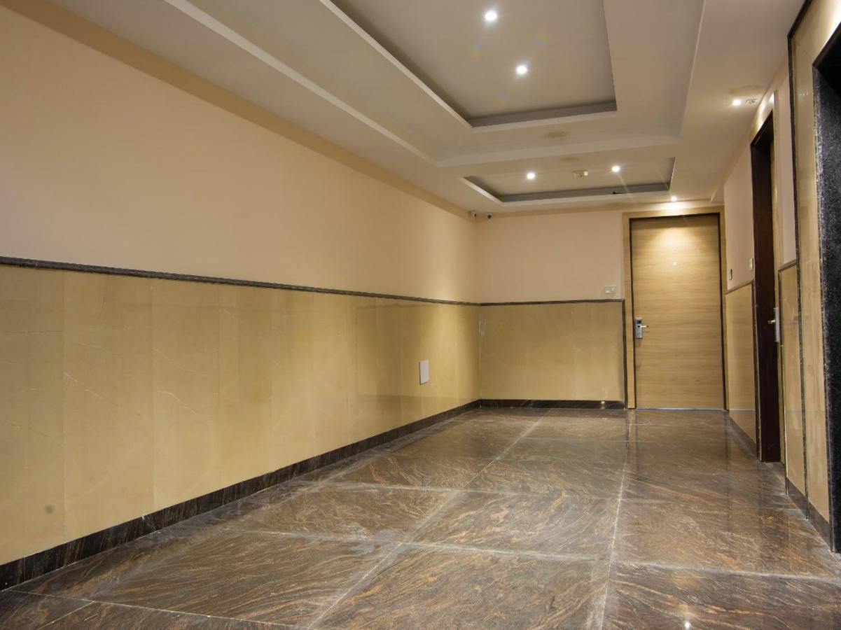 Hotel Ivy Plaza Luxury New Delhi Eksteriør bilde